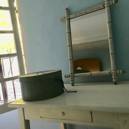 Cote Remparts בית נופש קרקסון