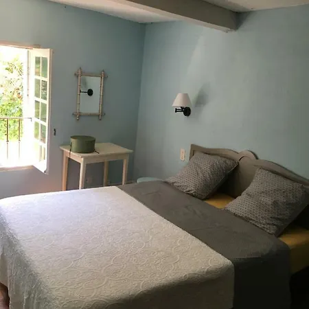 Cote Remparts בית נופש קרקסון